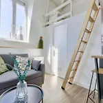 Avec Mezzanine Pour 2 Personnes דירה *
