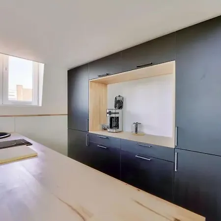 Avec Mezzanine Pour 2 Personnes ליל